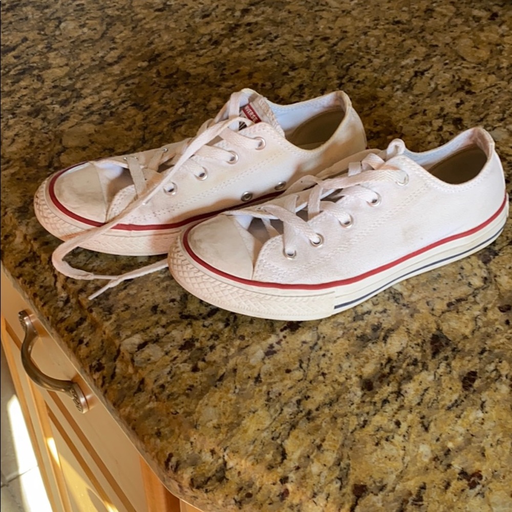 White All Star Converse